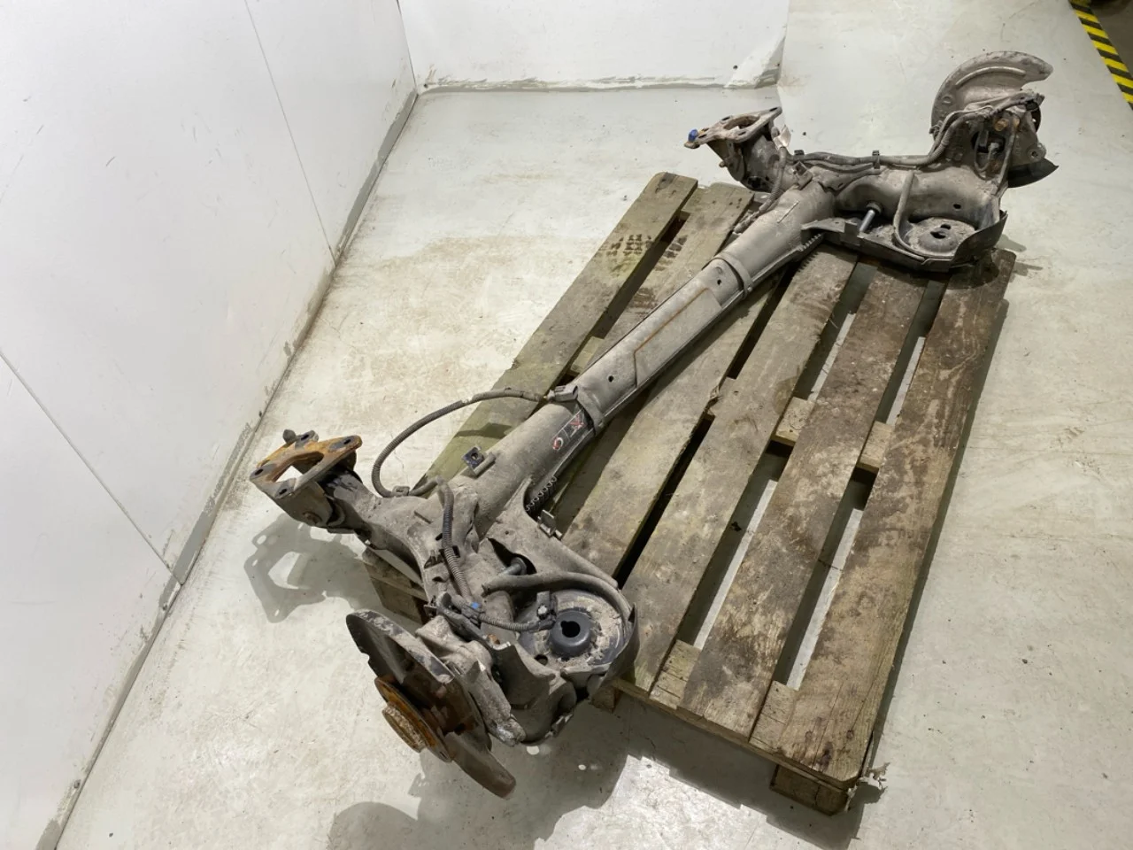 Opel / Vauxhall COMBO E 2019- Rear suspension, other view 3