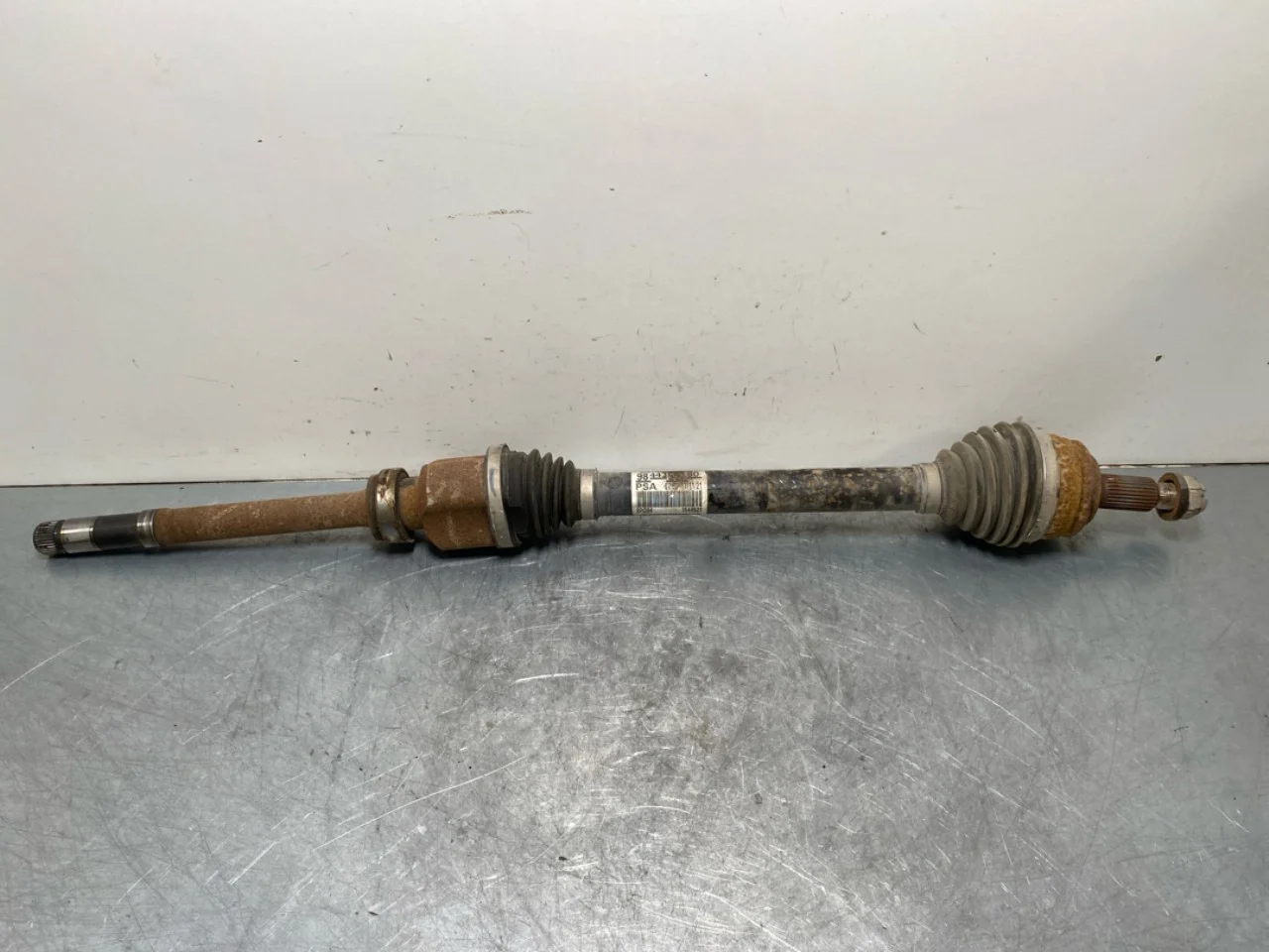Opel / Vauxhall COMBO E 2019- Front right driveshaft view 2