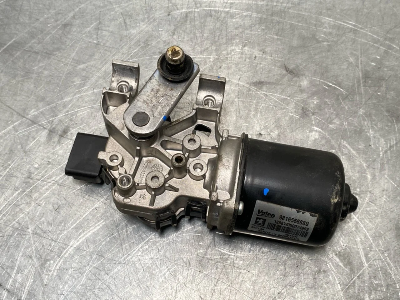 Opel / Vauxhall COMBO E 2019- Ablaktörlő motor, szélvédő