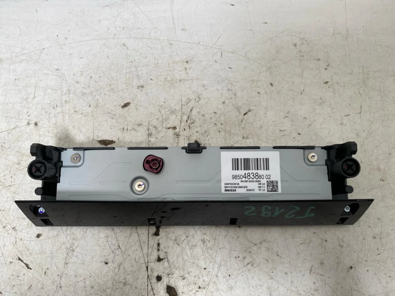 Peugeot 3008/E-3008 2024- Heater control unit view 2