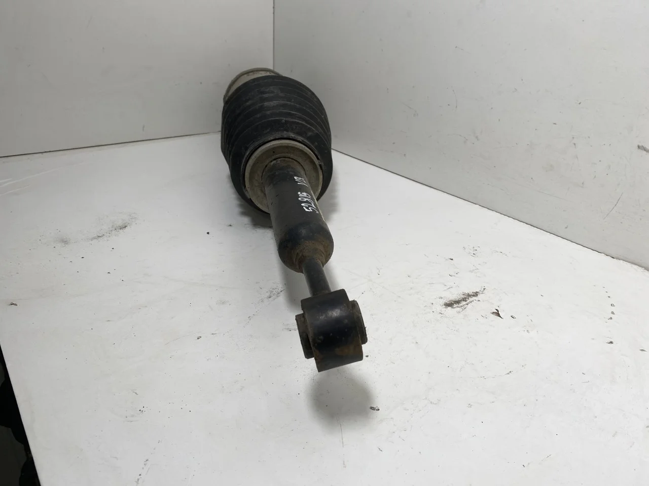 Tesla MODEL X 2016- Air spring bellows / air cushion, level control view 3