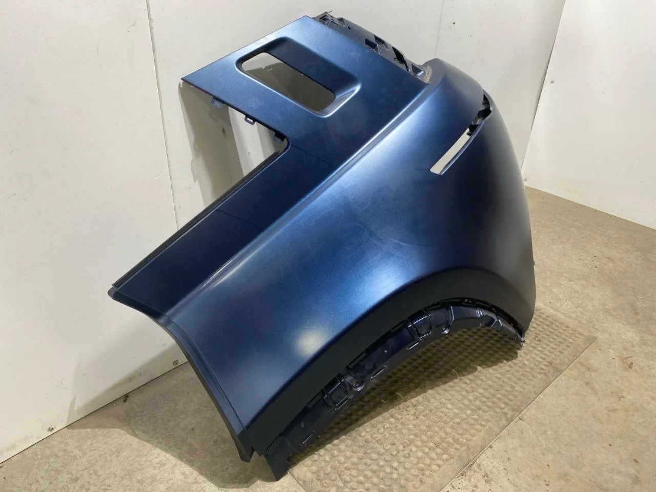 Fisker OCEAN Rear fender, left view 2
