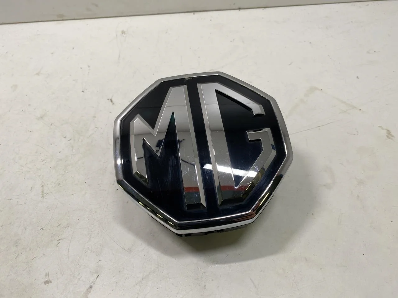 Mg ZS EV 2020- Tailgate exterior handle
