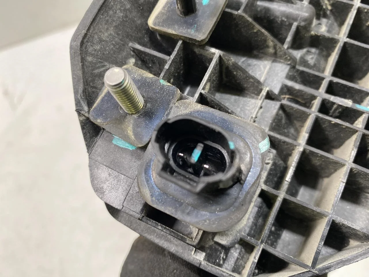 Mg ZS EV 2020- Tailgate exterior handle view 3