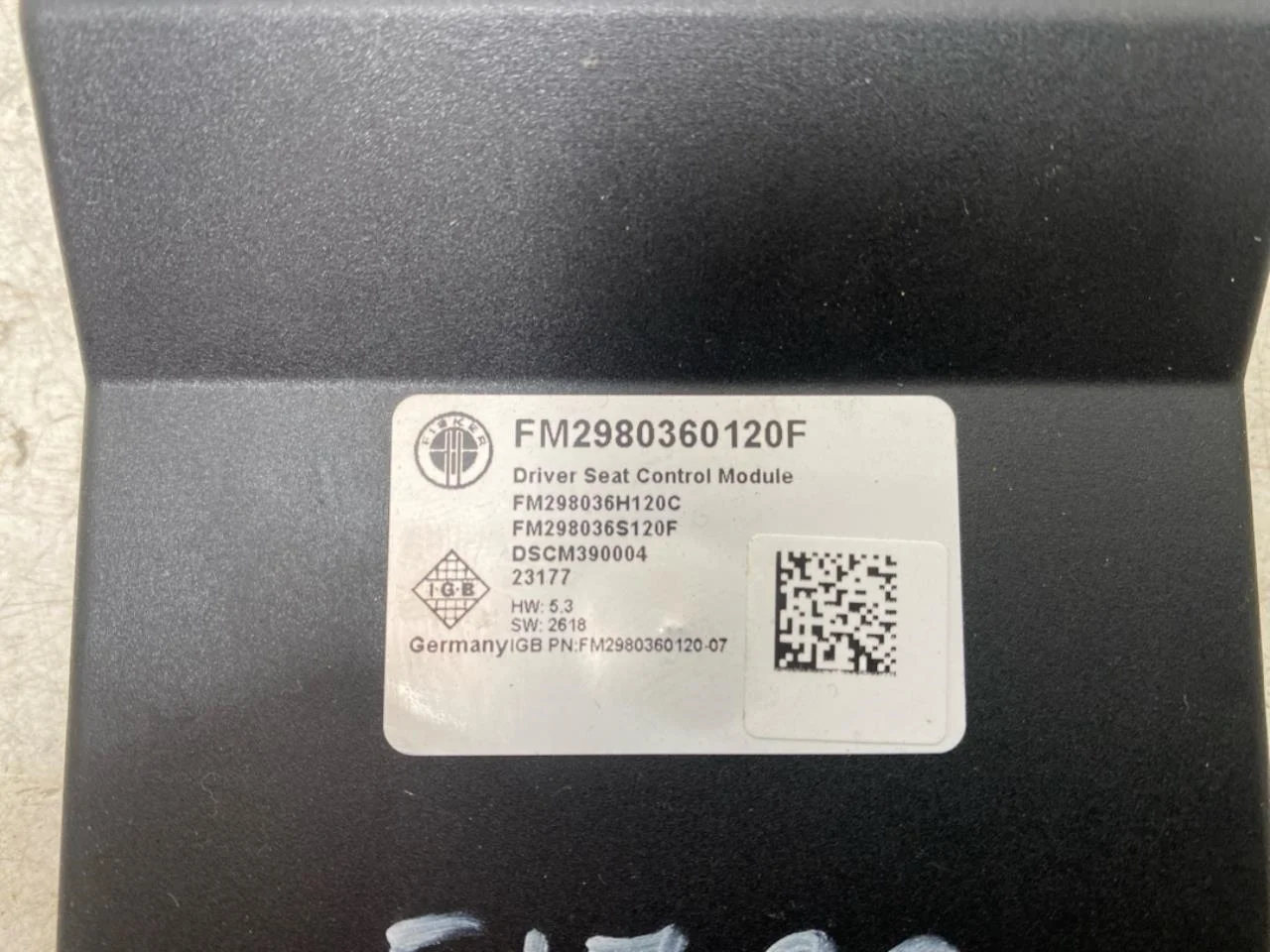 Fisker OCEAN Vezérlőegység, ülésállítás nézet 2