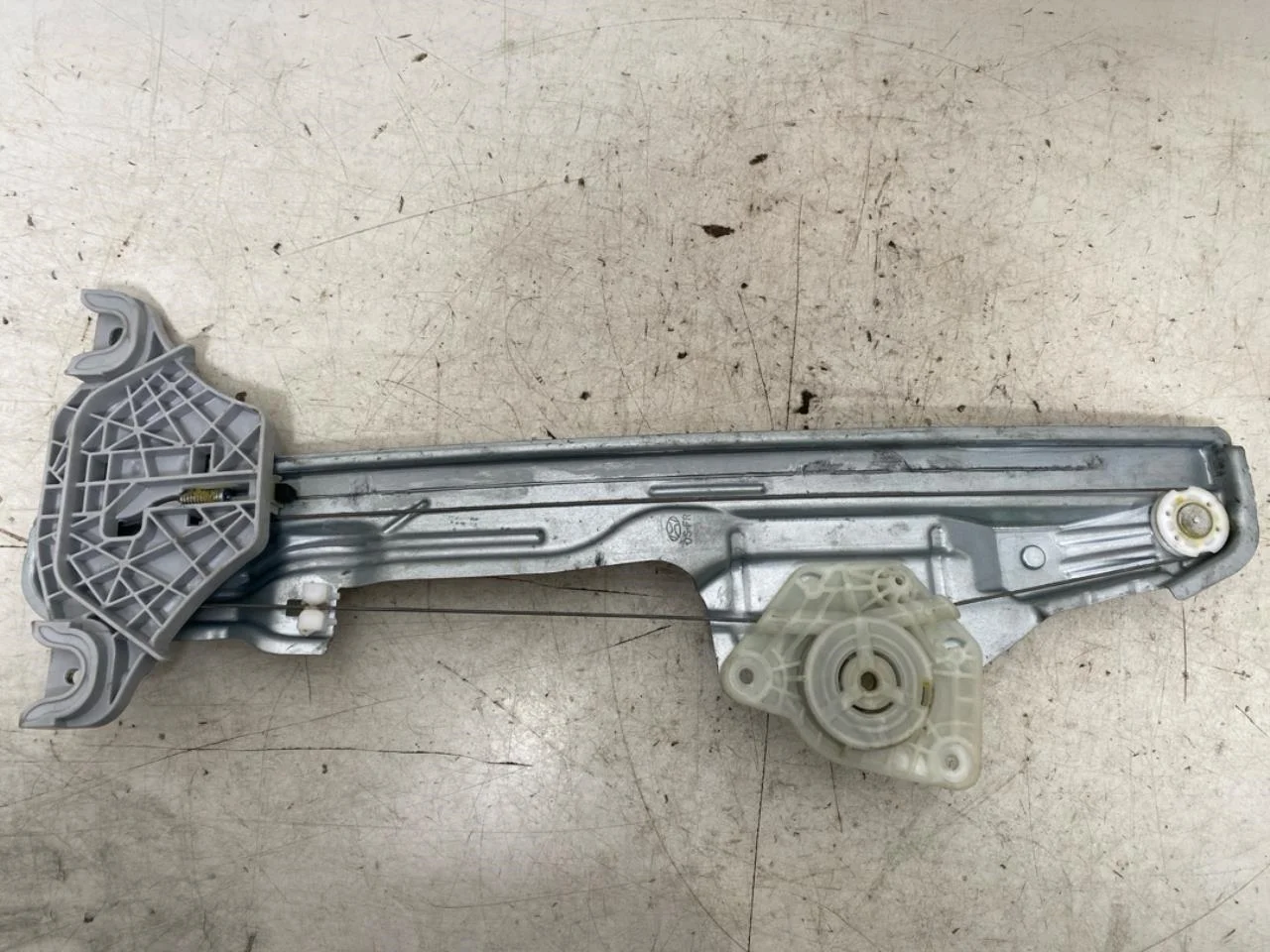 Hyundai KONA / ELECTRIC 2018-23 Electric window regulator, complete view 2