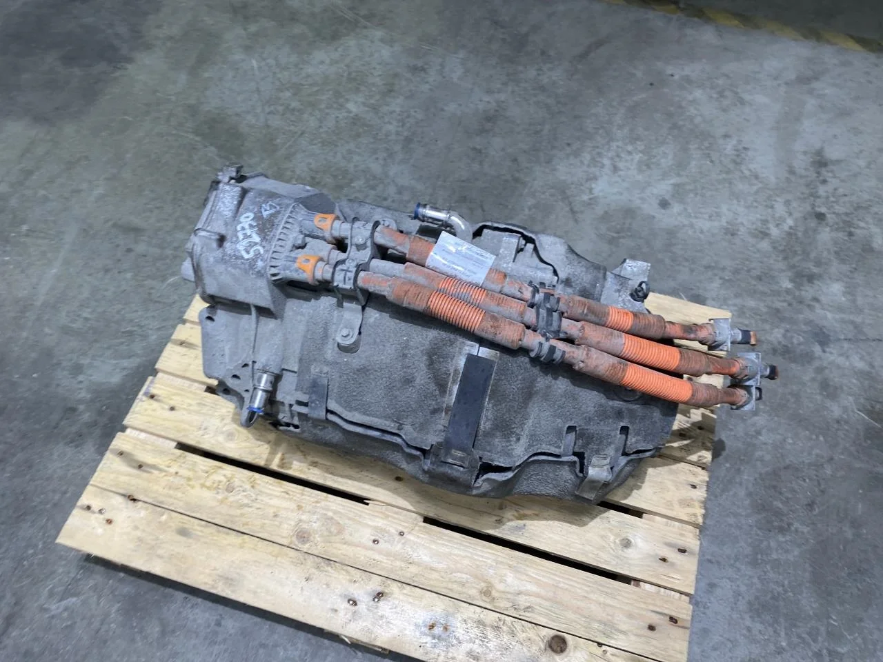 Polestar 2 2020- Rear electric motor view 3