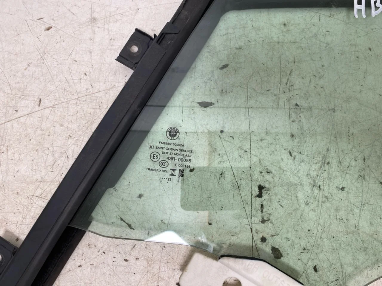 Fisker OCEAN Door glass, 4-door, rear right view 2