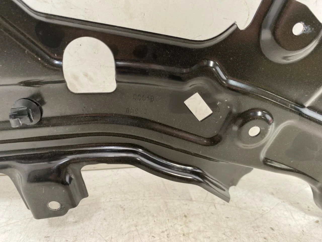 Fisker OCEAN Body shell view 3