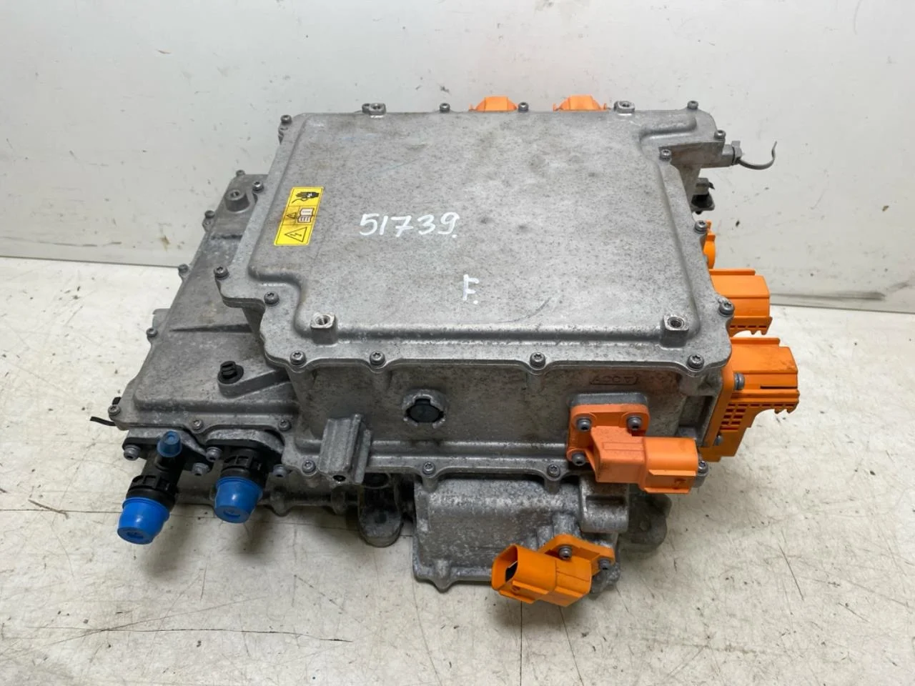 Fisker OCEAN Invertor, 12-220V
