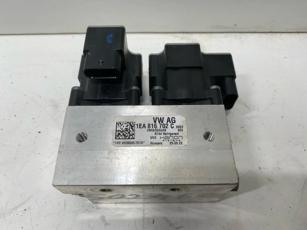 Volkswagen ID.5 2022- A/C, other view 2