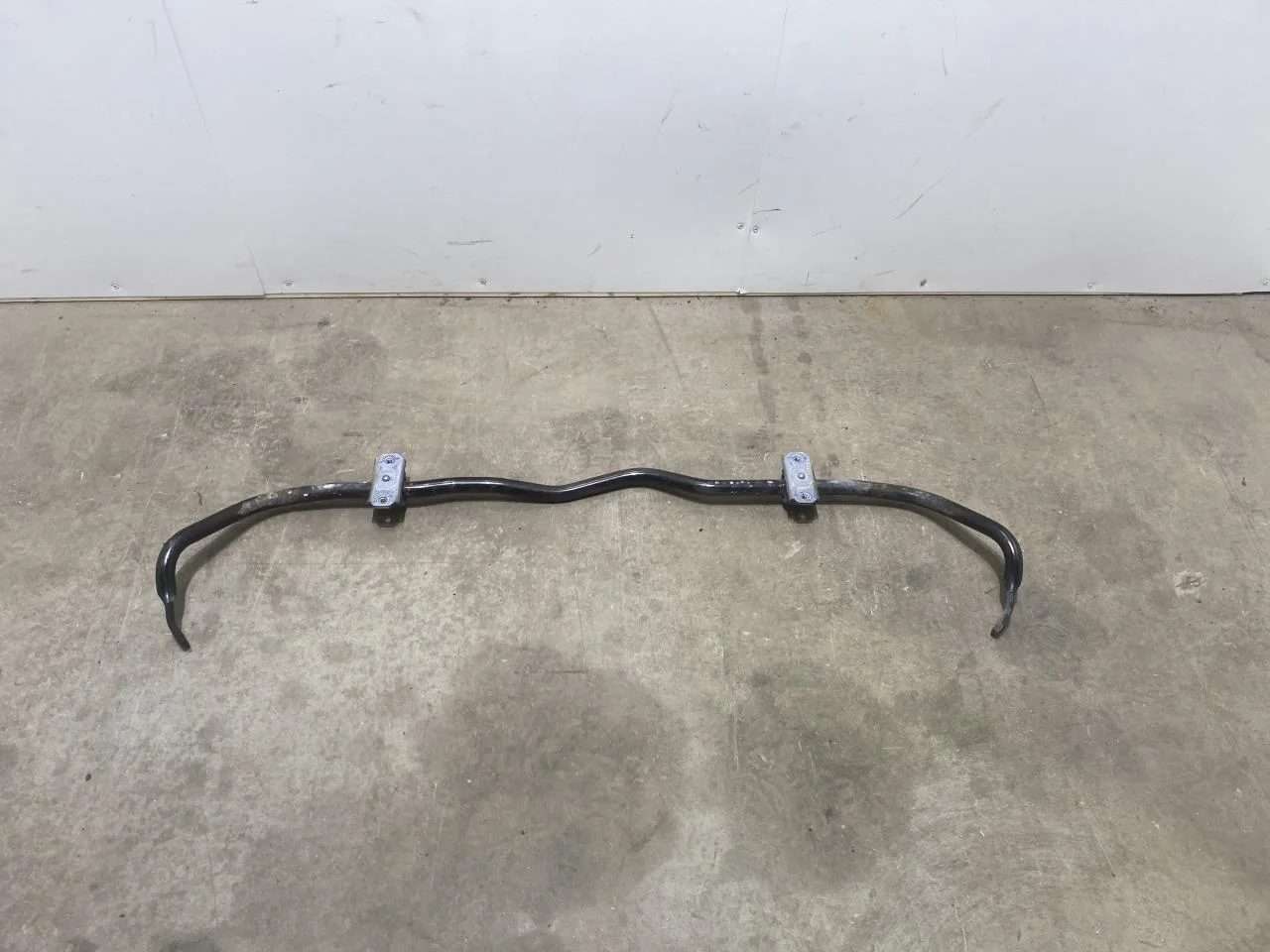 Jeep AVENGER 2023- Front stabilizer bar view 2