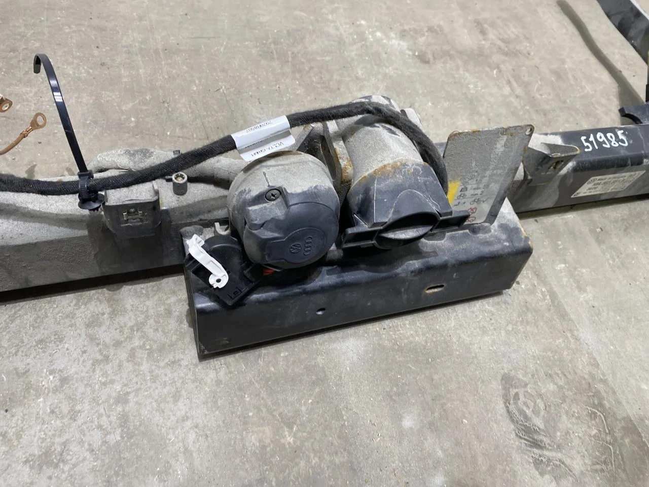 Volkswagen ID.3 2021- Tow bar view 4