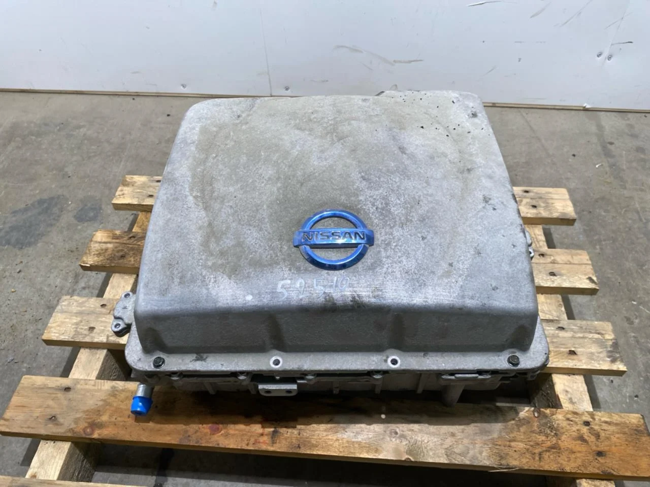 Nissan LEAF 2011-17 Battery charger