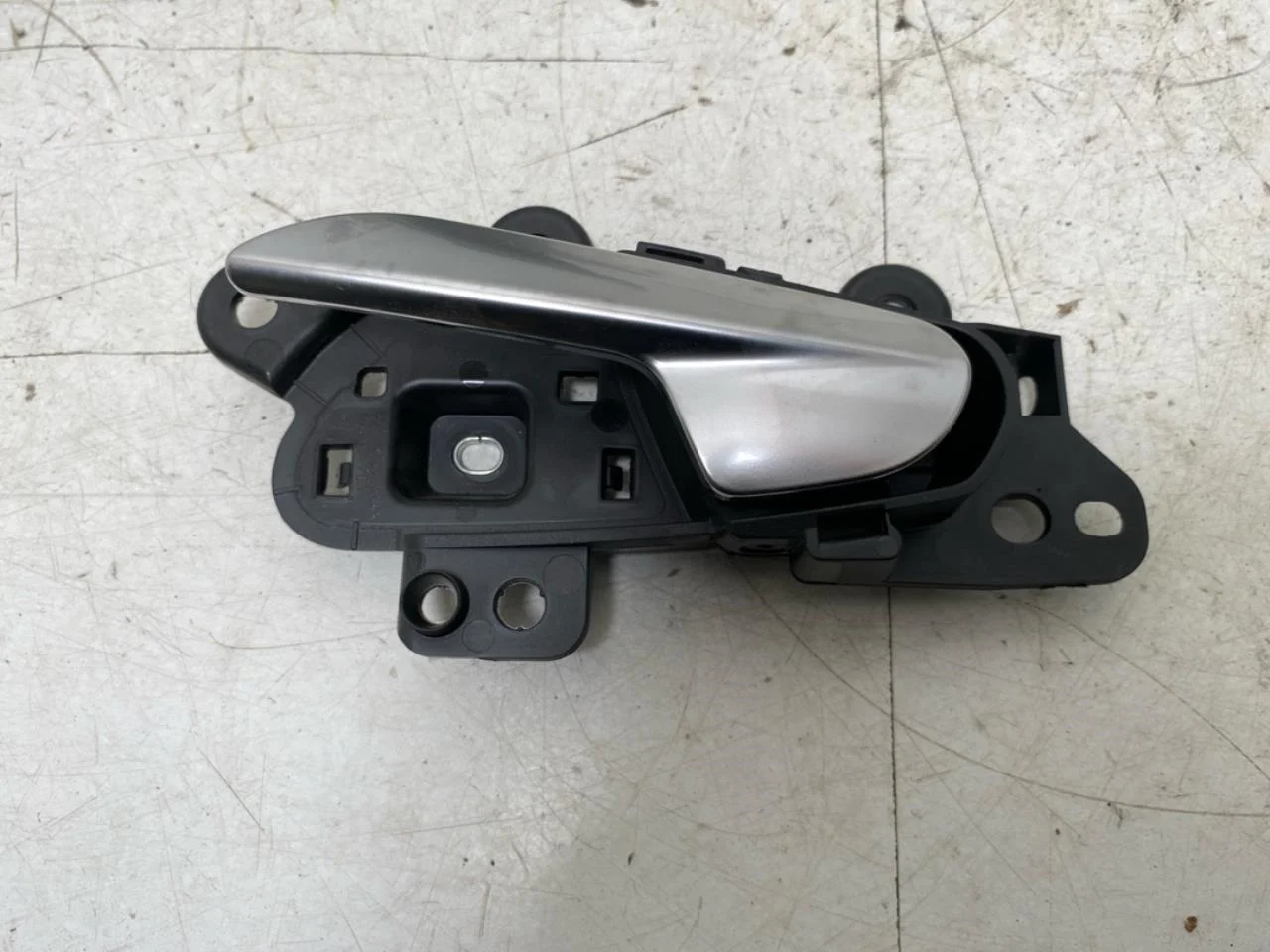 Jeep AVENGER 2023- Interior door handle, left