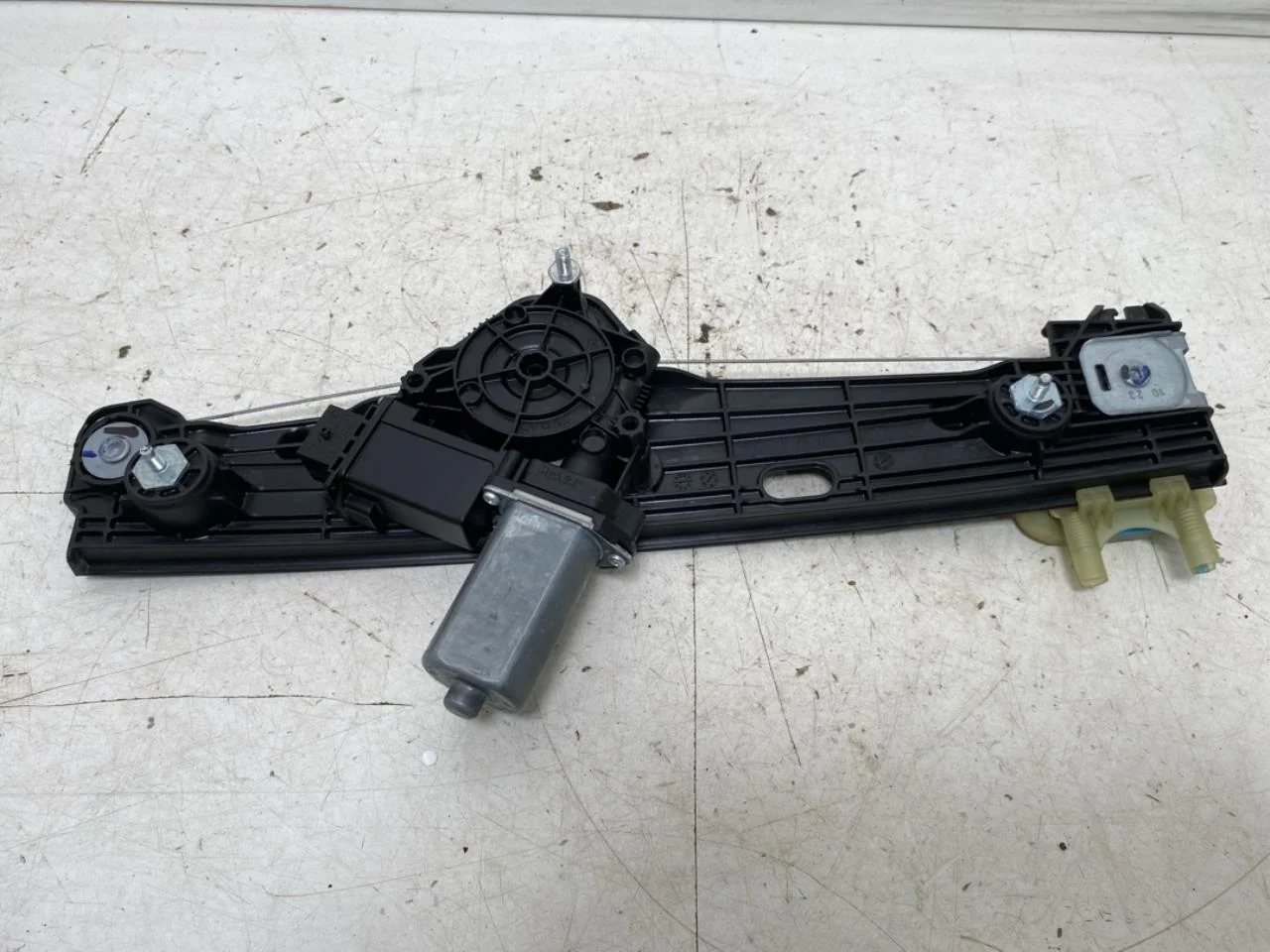Jeep AVENGER 2023- Electric window regulator, complete view 3