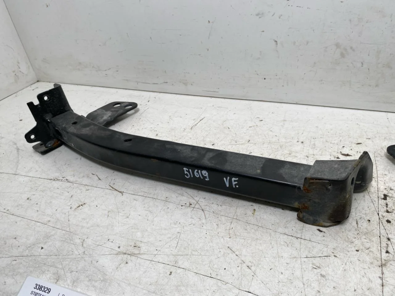 Jeep AVENGER 2023- Bumper reinforcement beam, front