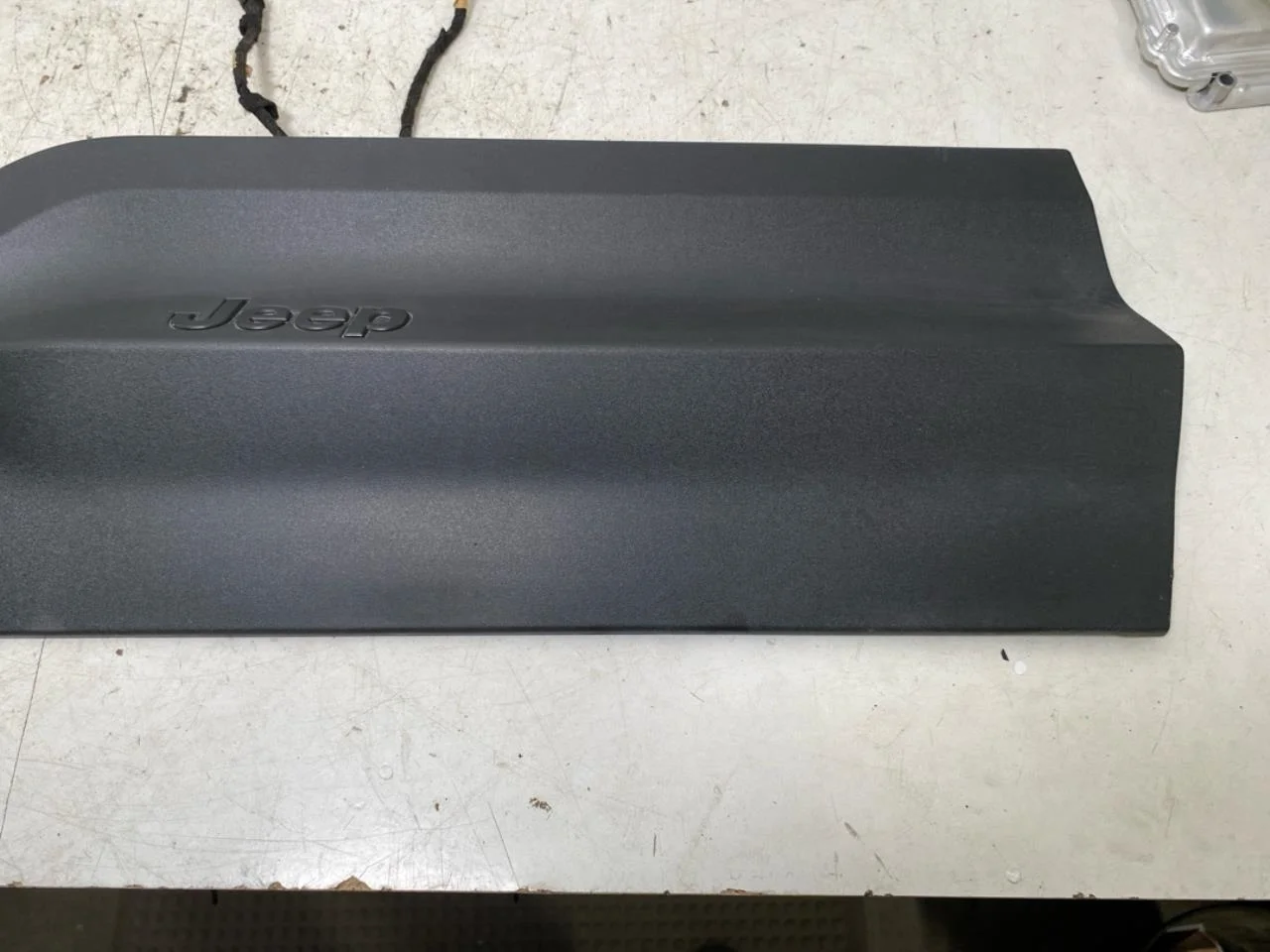 Jeep AVENGER 2023- Trim molding, other view 2
