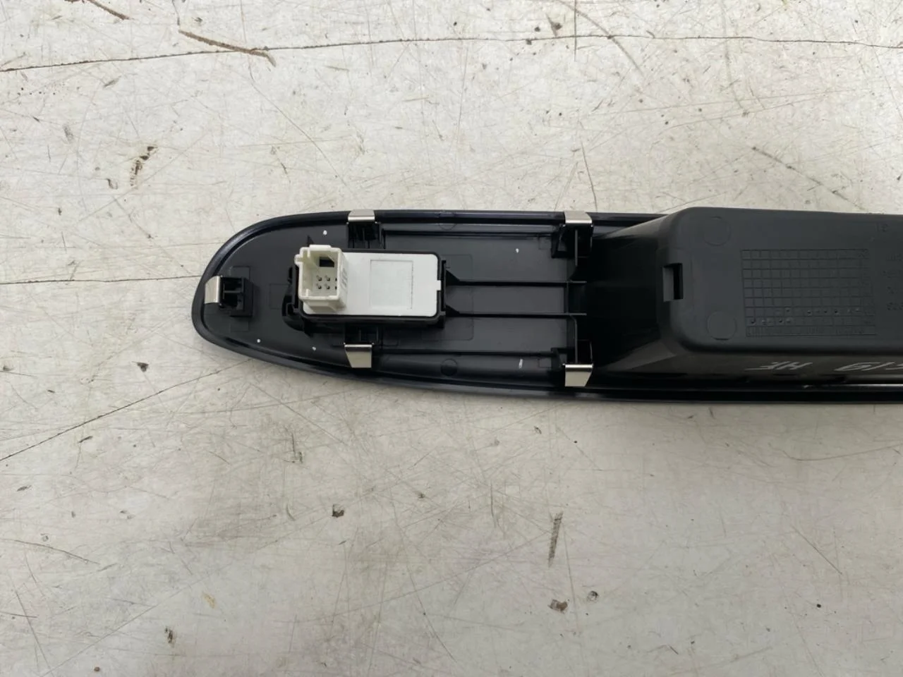 Jeep AVENGER 2023- Window regulator switch view 2