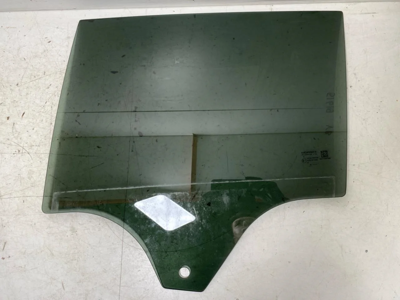 Jeep AVENGER 2023- Rear left door glass, 4-door view 4