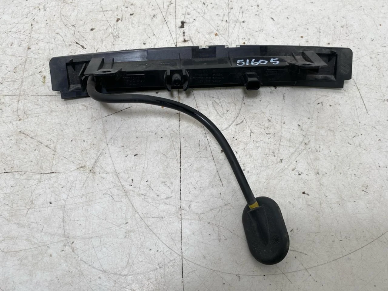 Renault ZOE/E- TECH 2013--> Rear window brake light view 2