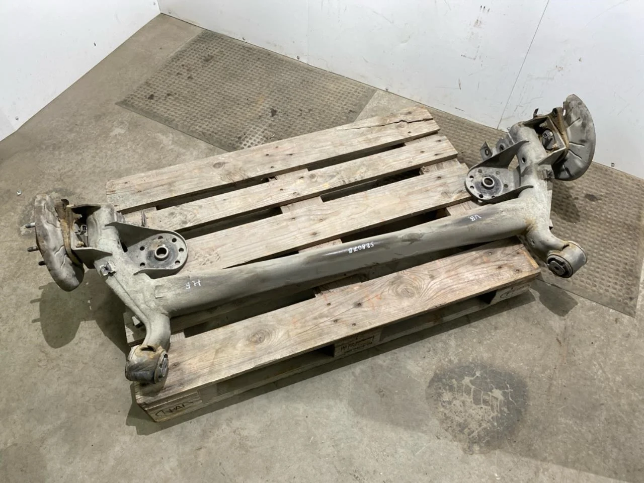Hyundai IONIQ AE 2017-22 Rear suspension, other