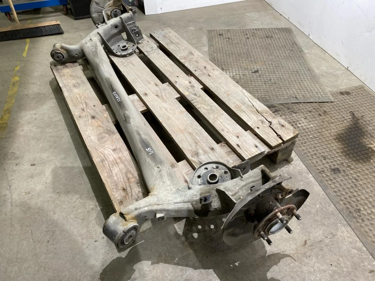 Hyundai IONIQ AE 2017-22 Rear suspension, other view 3