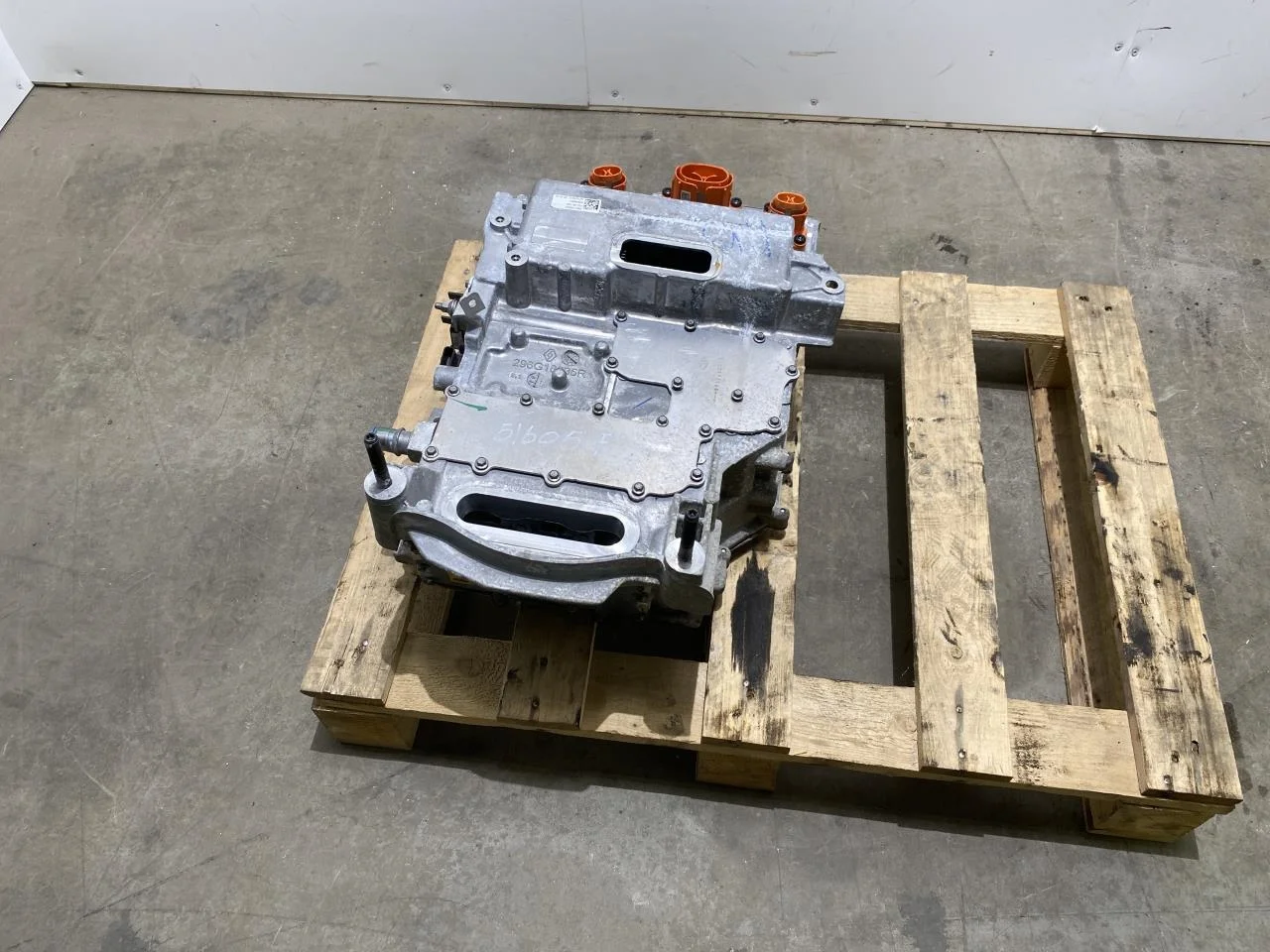 Renault ZOE/E- TECH 2013--> Inverter, 12-220V