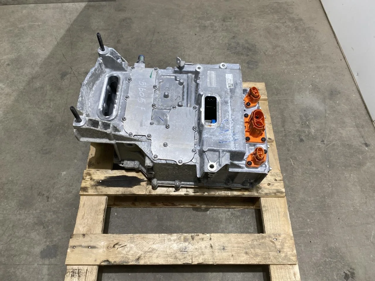 Renault ZOE/E- TECH 2013--> Inverter, 12-220V nézet 2