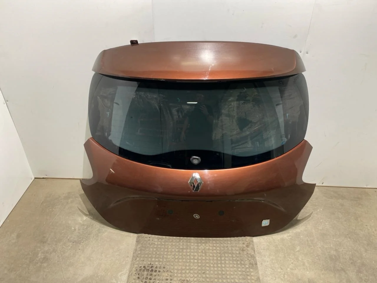 Renault ZOE/E- TECH 2013--> Tailgate, estate