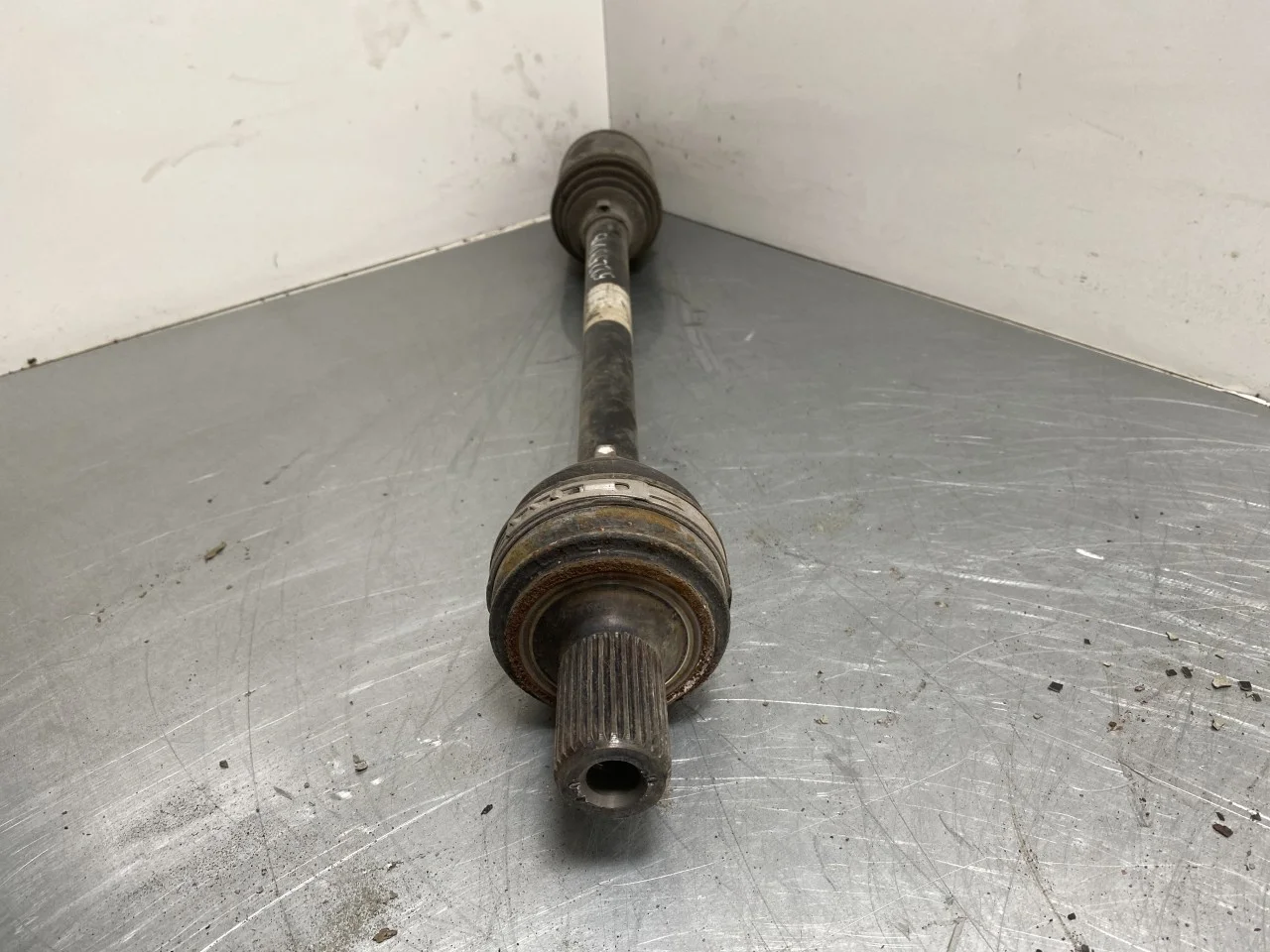 Mercedes EQB X243 2022- Rear left driveshaft view 3
