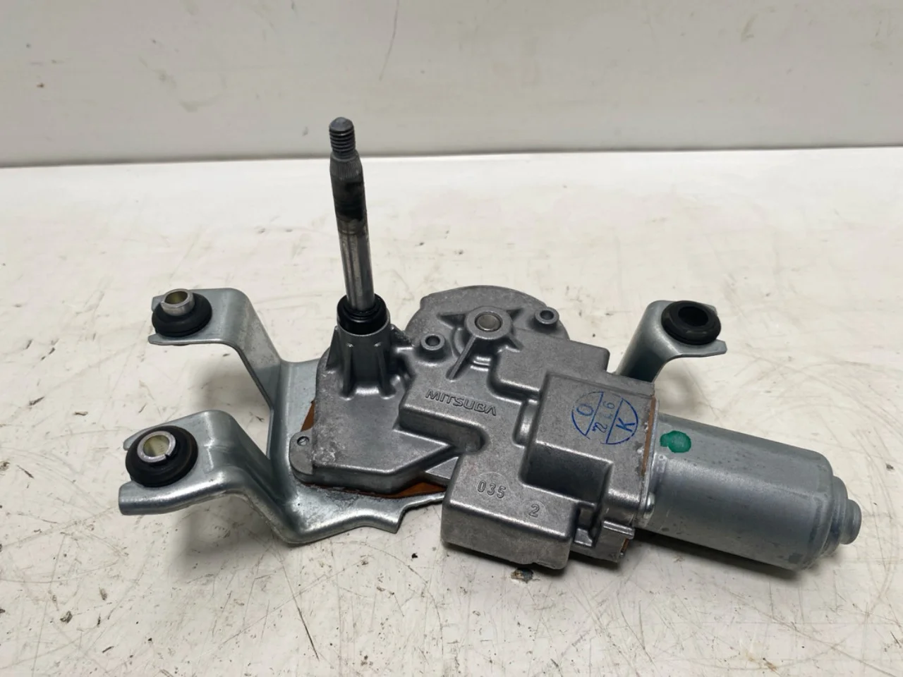 Mercedes EQB X243 2022- Ablaktörlő motor, csomagtérajtó