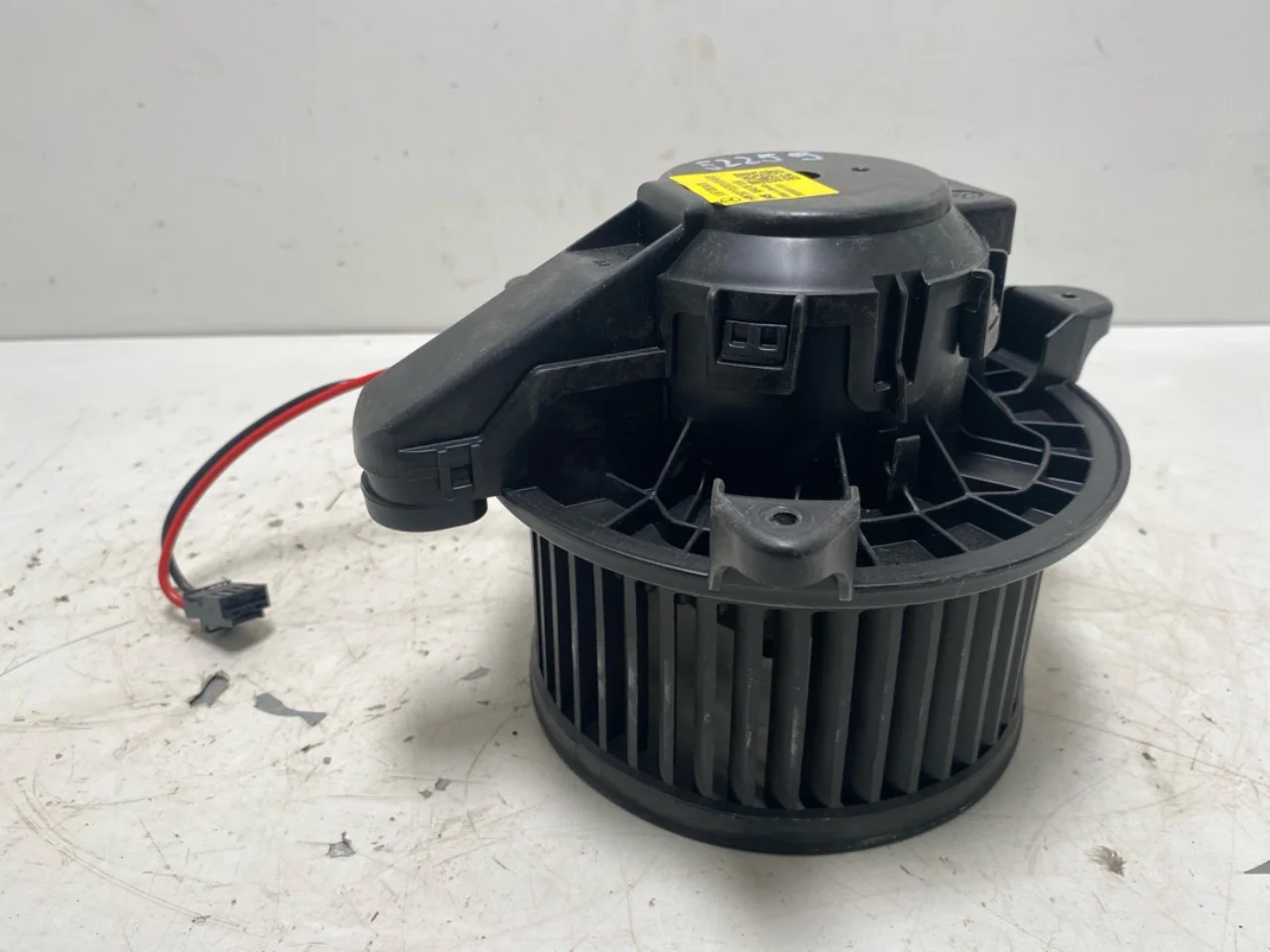 Mercedes EQB X243 2022- Fűtésventilátor motor