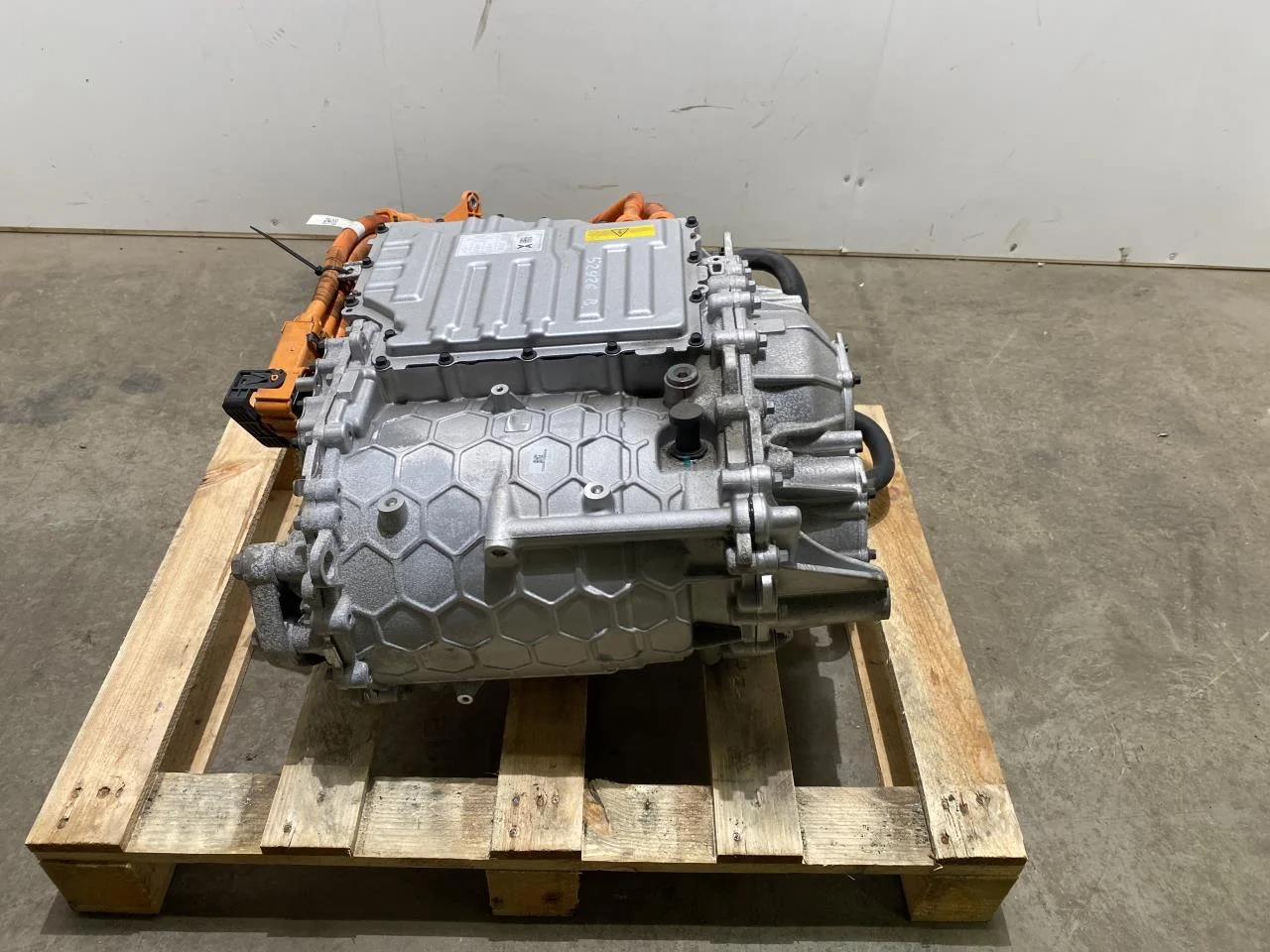 Xpeng G6 2024-> Elektromos motor, hátsó