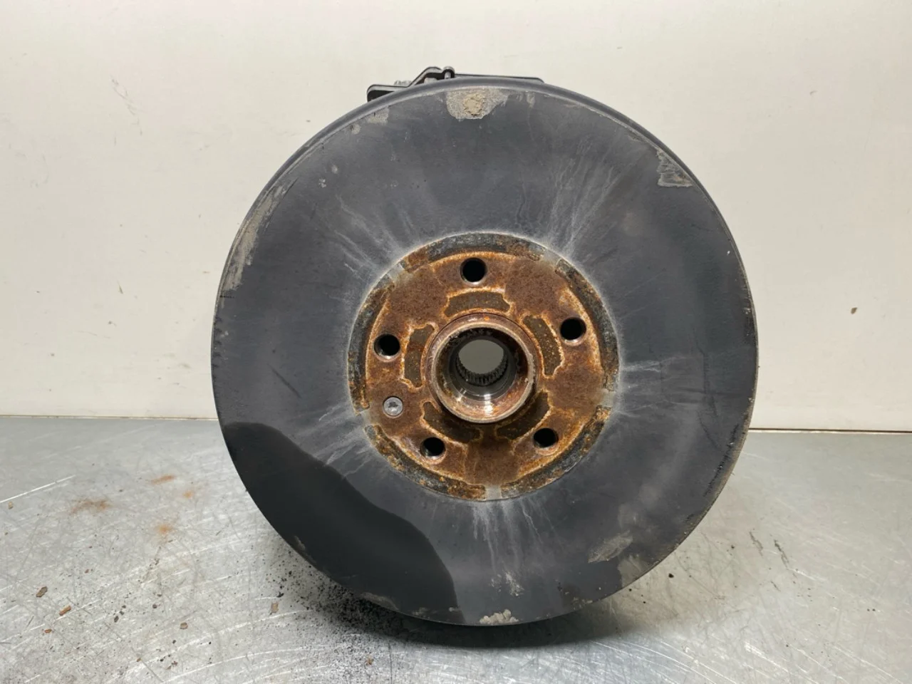 Volkswagen ID.4 2021- Csonkállvány, jobb hátsó
