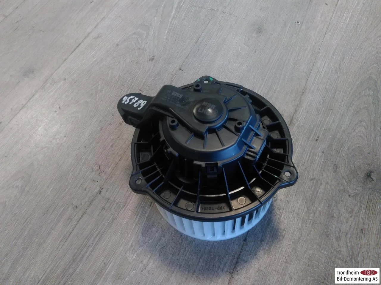 Tesla MODEL X 2016- Fűtésventilátor motor