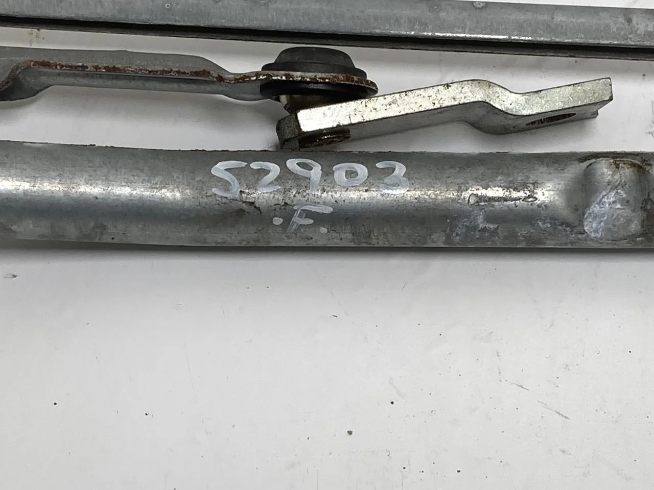 Volkswagen ID.4 2021- Ablaktörlő áttétel, szélvédő nézet 2
