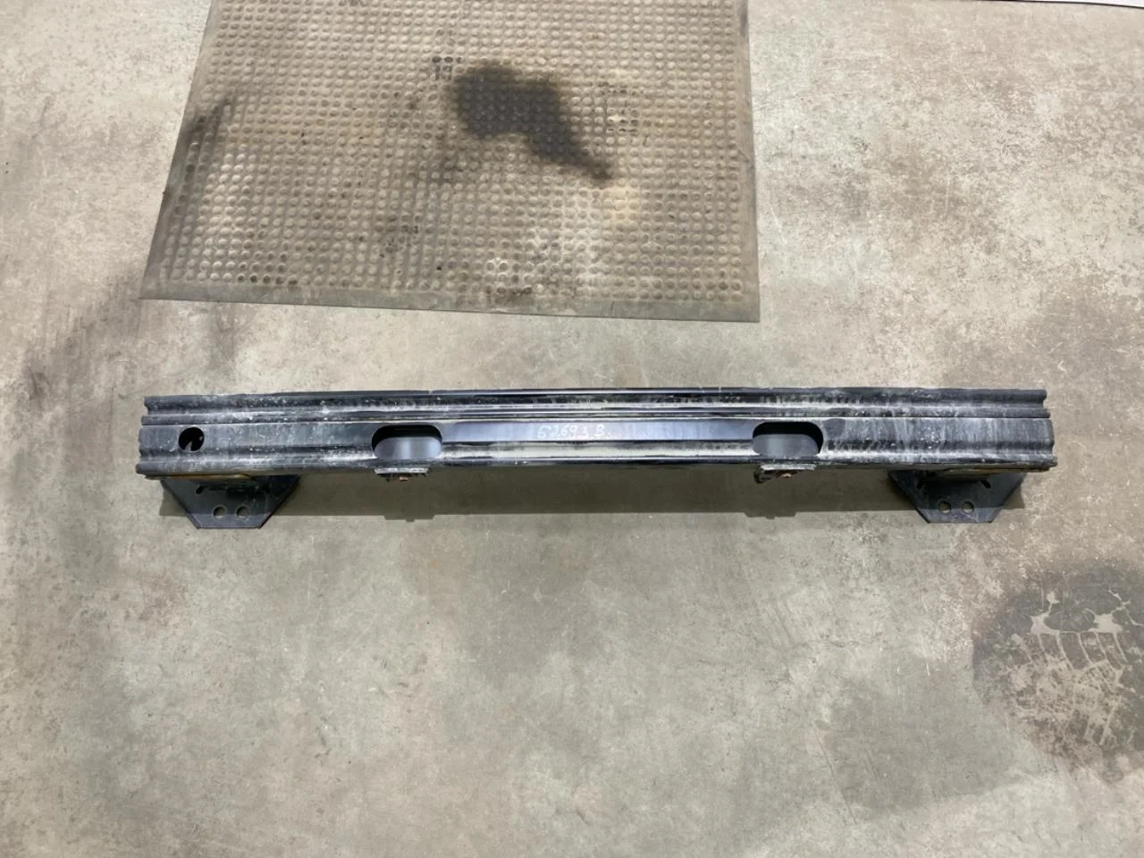Bumper reinforcement beam, rear