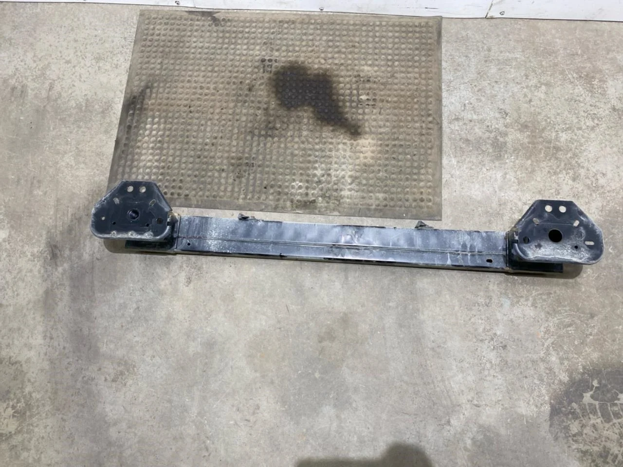Bumper reinforcement beam, rear view 2