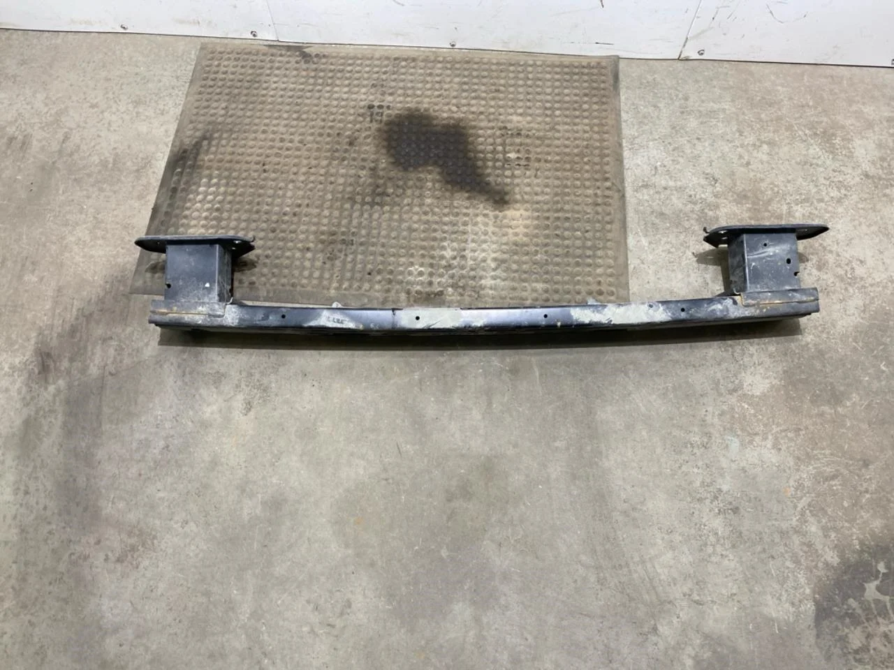 Bumper reinforcement beam, rear view 3