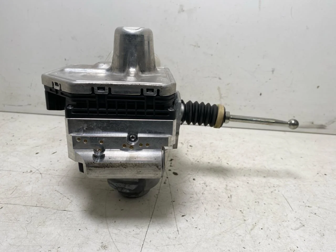 Audi E-TRON, S GE 2019- Brake booster view 2