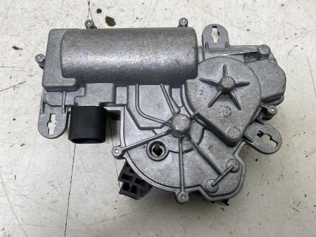 Audi E-TRON, S GE 2019- Central locking motor, tailgate view 2