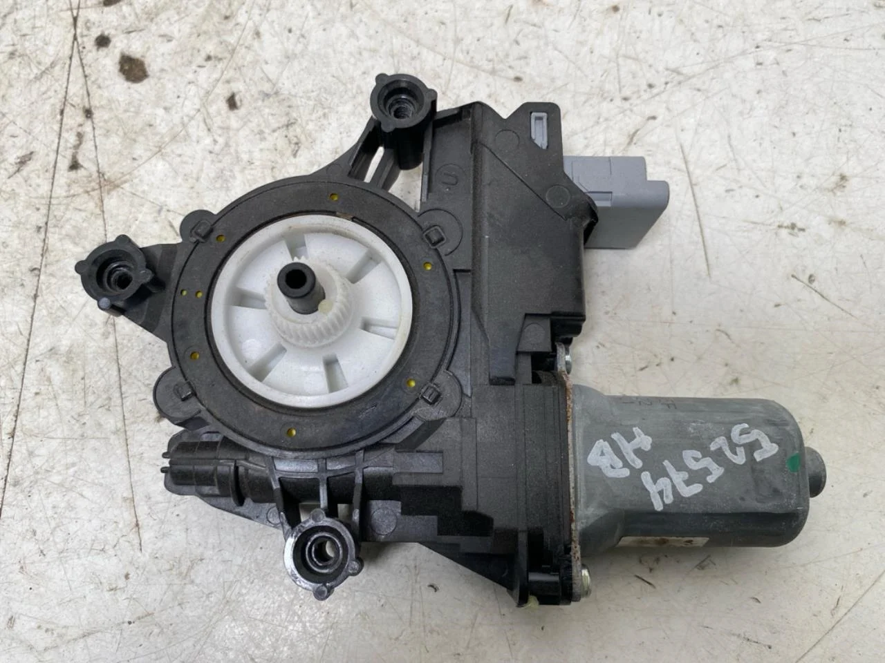 Peugeot 2008/E-2008 2020-> Ablakemelő motor