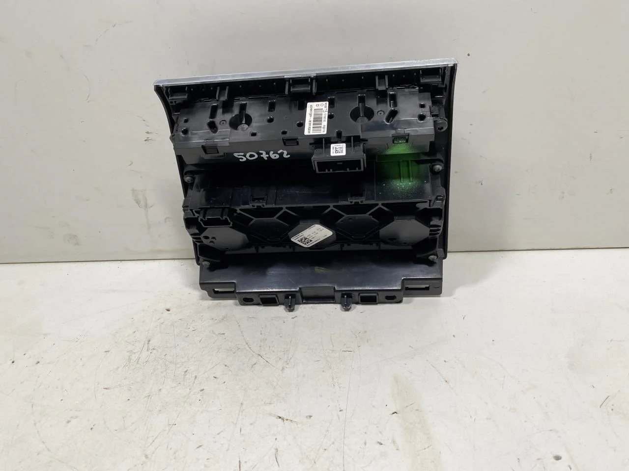 Renault ZOE/E- TECH 2013--> Heater control unit view 3