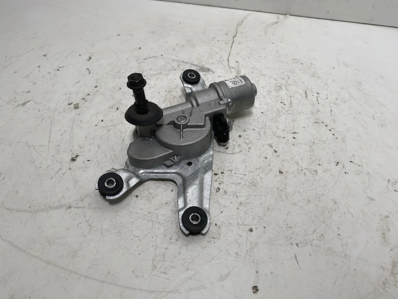 Xpeng G6 2024-> Ablaktörlő motor, csomagtérajtó nézet 3
