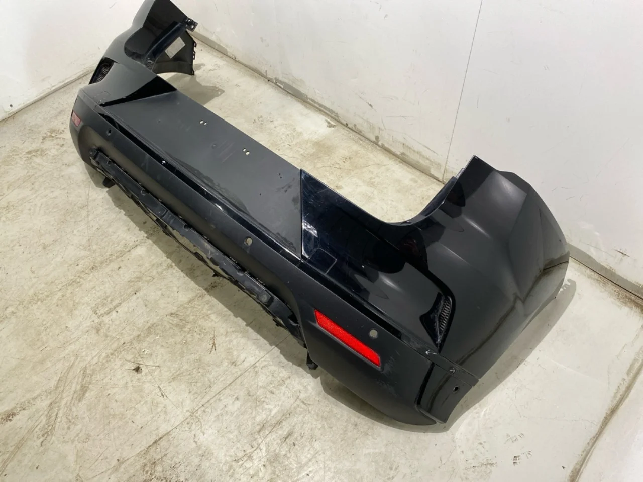 Jaguar I-PACE 2018- Rear bumper view 3