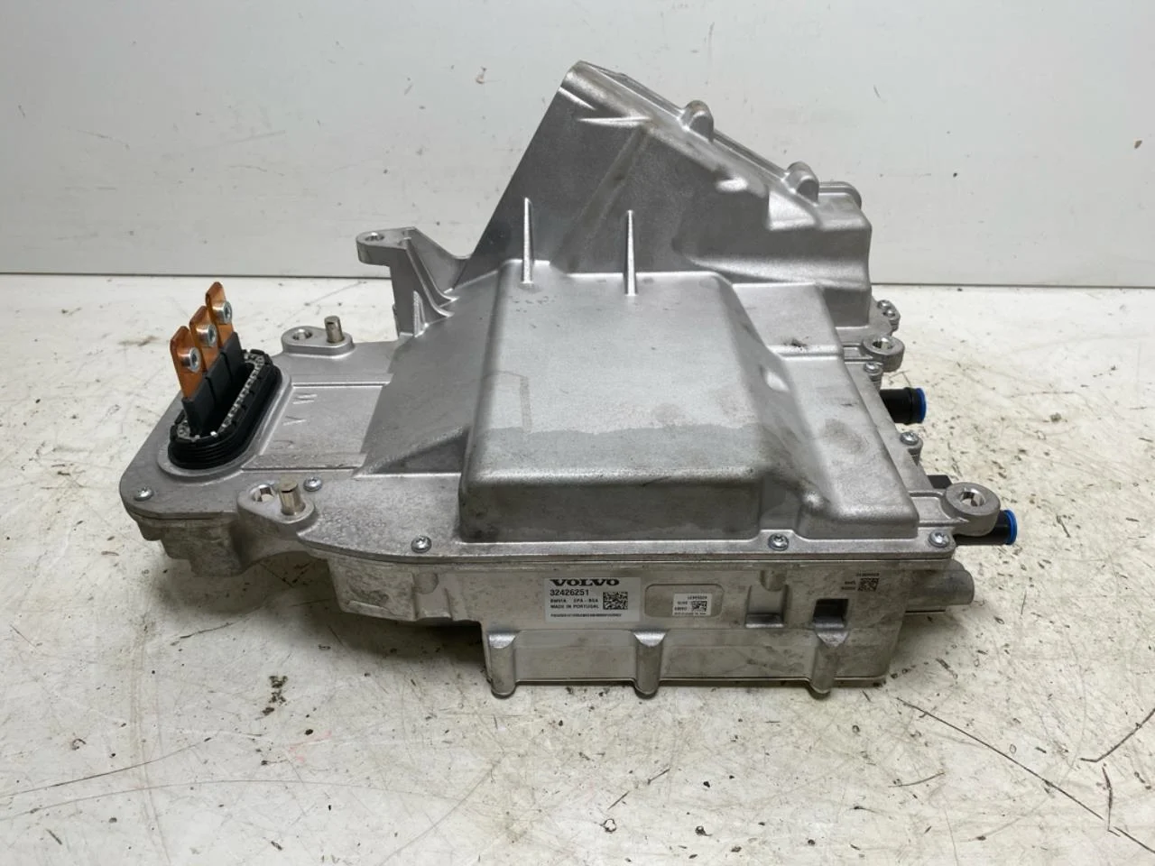 Invertor, 12-220V