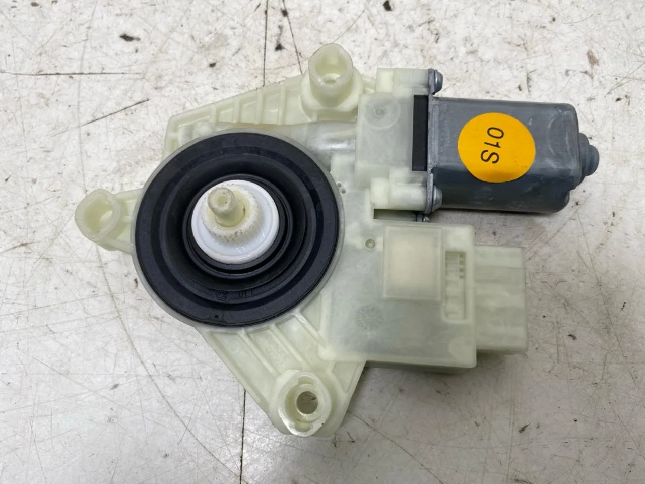 Skoda ENYAQ IV 2021- Ablakemelő motor