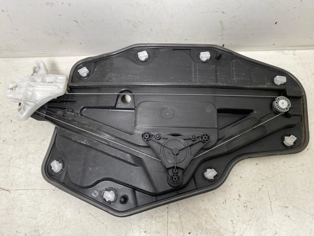 Skoda ENYAQ IV 2021- Electric window regulator, complete
