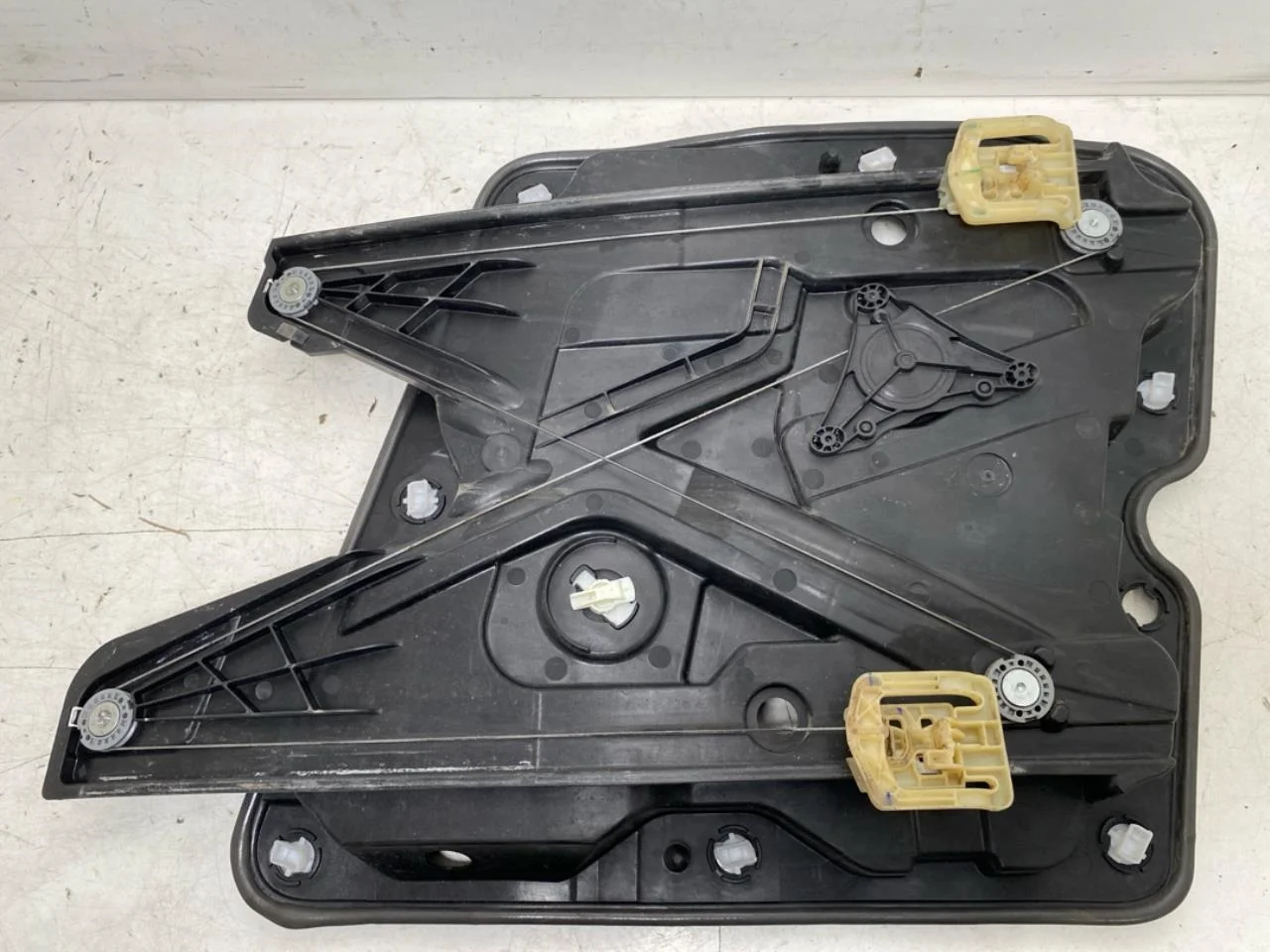 Skoda ENYAQ IV 2021- Electric window regulator, complete